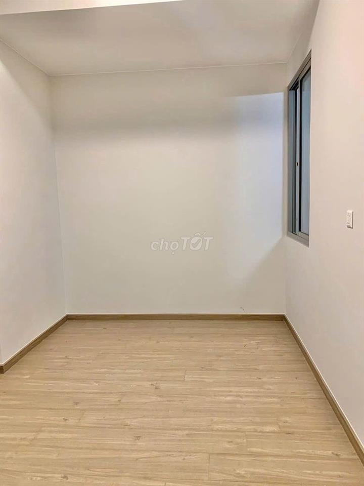 Căn 2PN cần bán nhanh; Ưu tiên mua tiền mặt. Giá bán 2,550 tỷ. Xem nhà