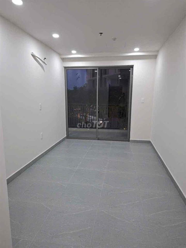 Villa đang trống cho thuê ; Chỉ 13 tr/tháng. LH Hương