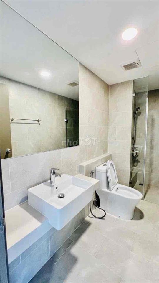 Căn góc 3PN cho thuê Có giường, tủ máy lạnh. Giá 11 triệu/tháng