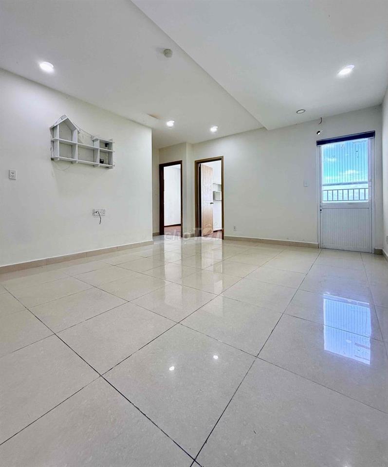 Cho thuê Căn 3 Phòng ngủ: Nhà trống 8 triệu/tháng