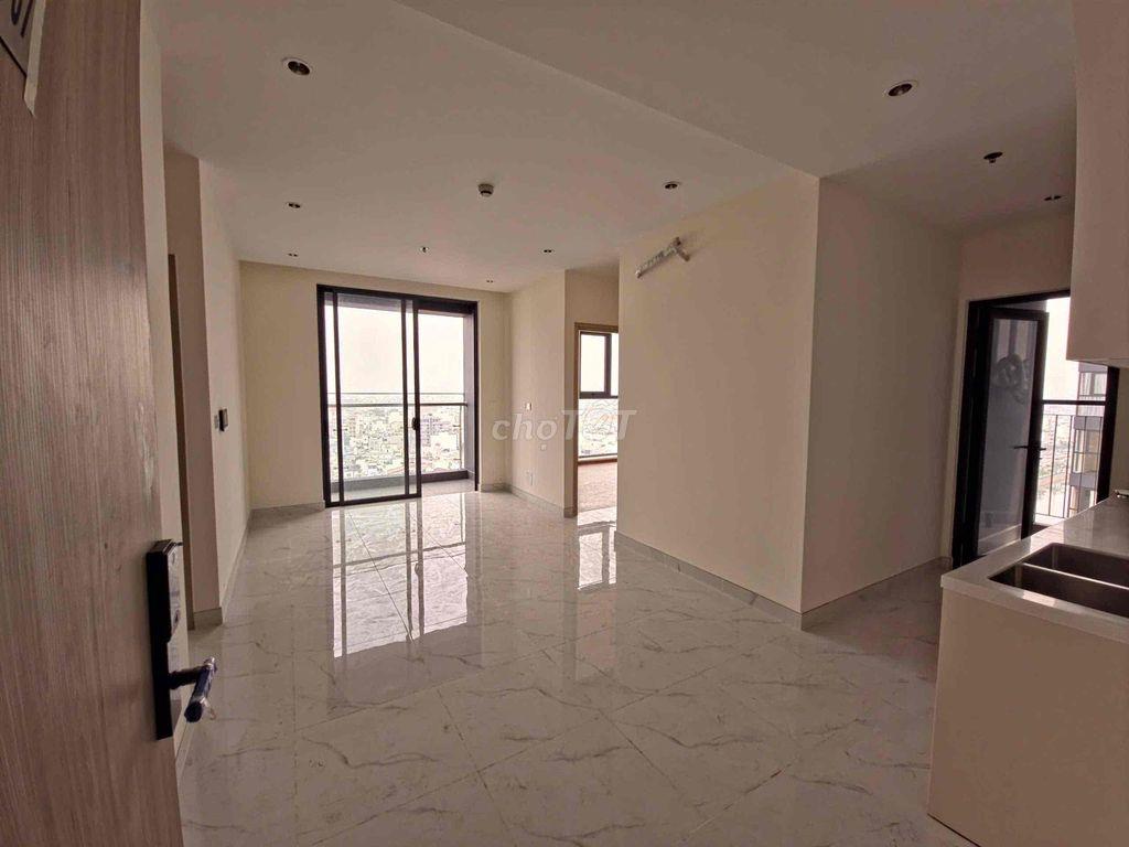Cho thuê Căn 3PN nhà trống; View Võ Văn Kiệt. Giá 14 triệu. LH Hương
