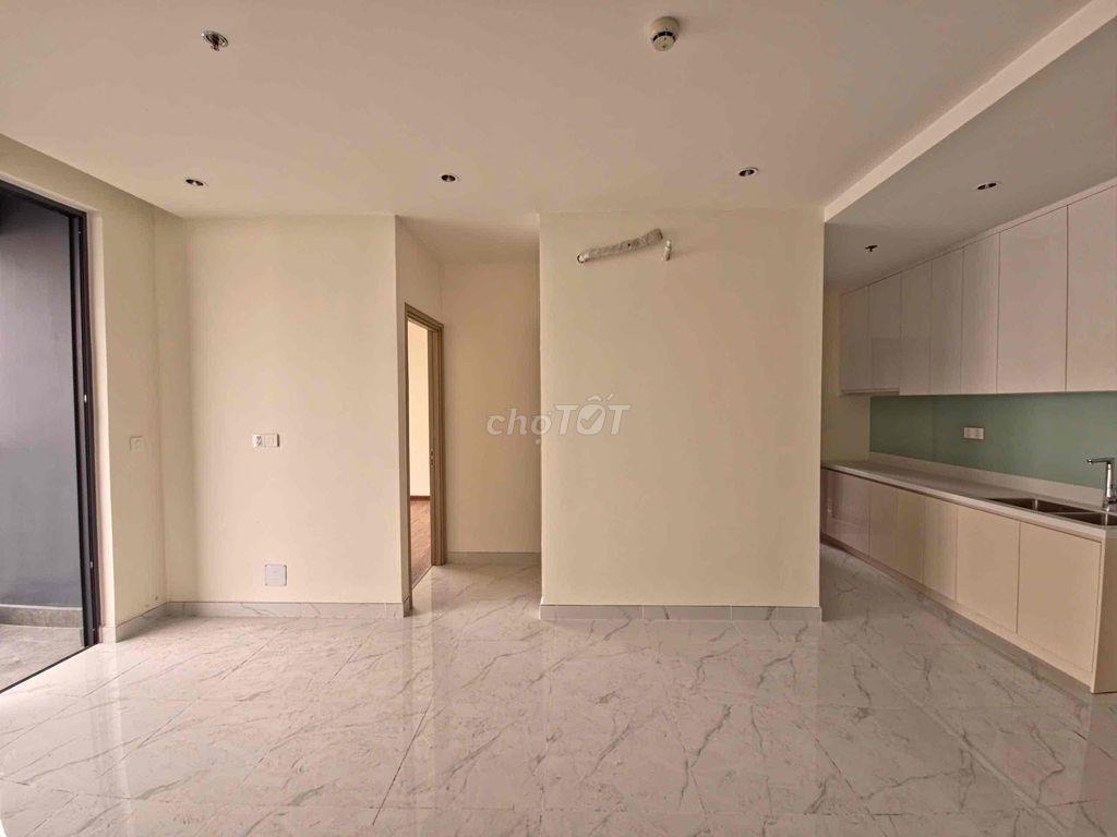 Cho thuê Căn 3PN nhà trống; View Võ Văn Kiệt. Giá 14 triệu. LH Hương
