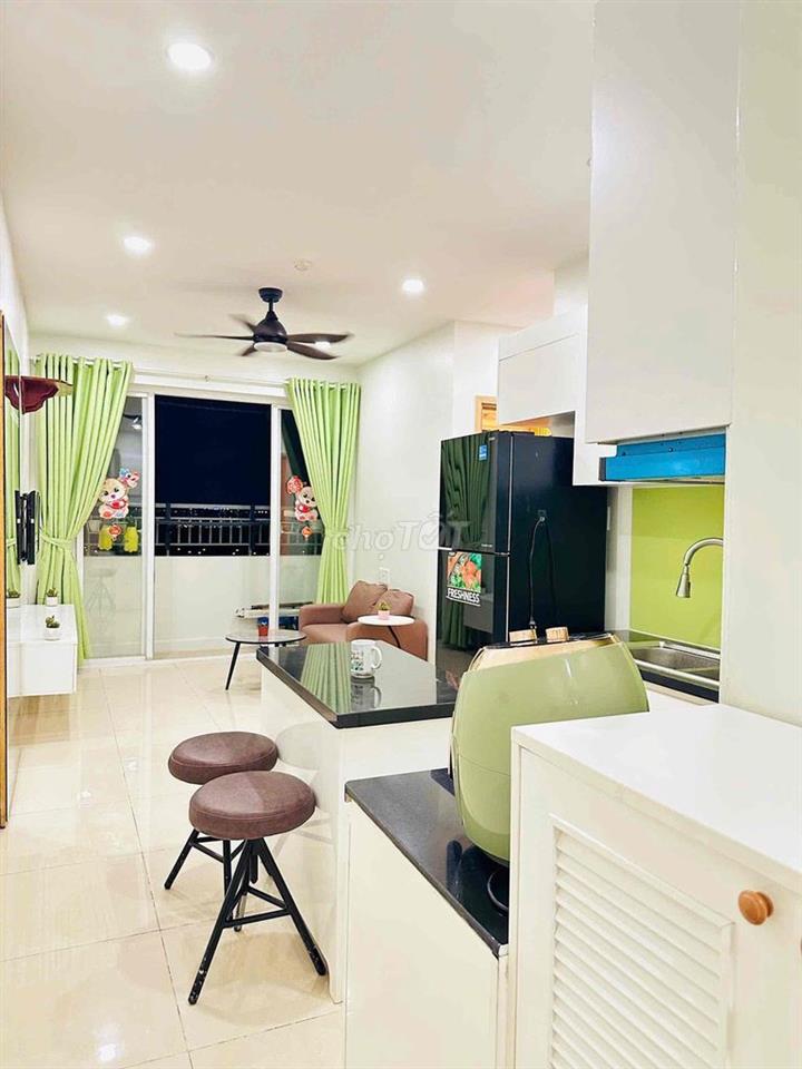 Cho thuê Căn 2PN Full nội thất. Giá thuê 8,5 triệu. LH Hương Xem ạ