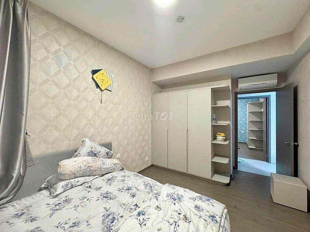 Cần bán Căn 114m2 Loại 3PN rộng nhất WEST GATE Chỉ 4,650 tỷ. LH Hương
