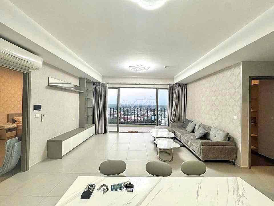Cần bán Căn 114m2 Loại 3PN rộng nhất WEST GATE Chỉ 4,650 tỷ. LH Hương