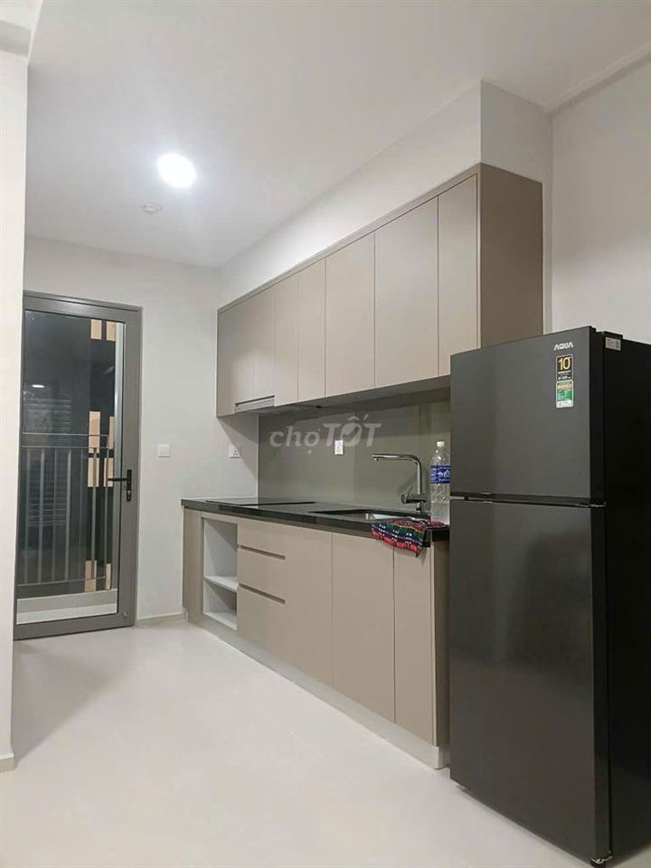 Căn 2PN cho thuê NTCB Giá 9 triệu; Full nội thất 10 triệu. LH HƯƠNG