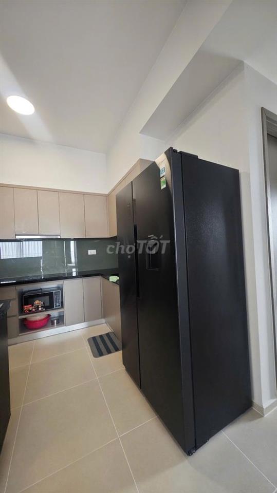 Căn 2PN cho thuê NTCB Giá 9 triệu; Full nội thất 10 triệu. LH HƯƠNG