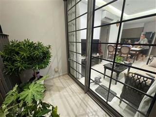 Căn hộ 2PN có bancon nội thất thiết kế; Trống sẵn. Chỉ 12 tr/tháng