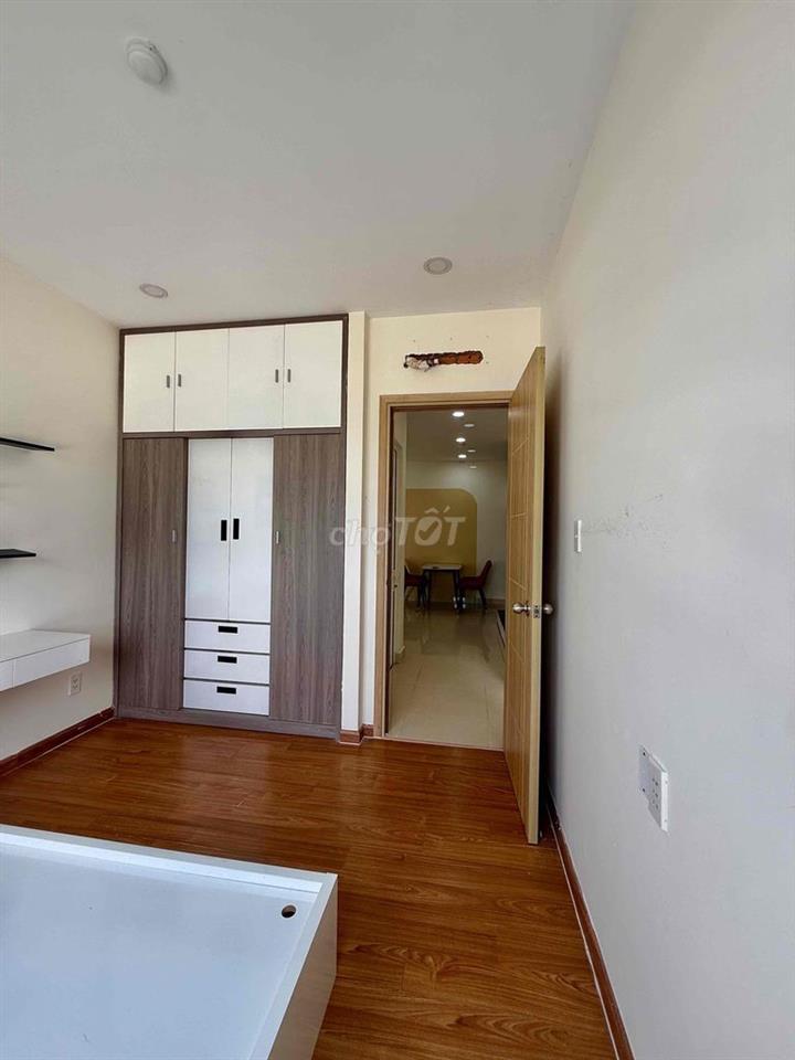 Bán Căn hộ 2PN Full nội thất mới ; Chỉ 2,3 tỷ. LH Hương