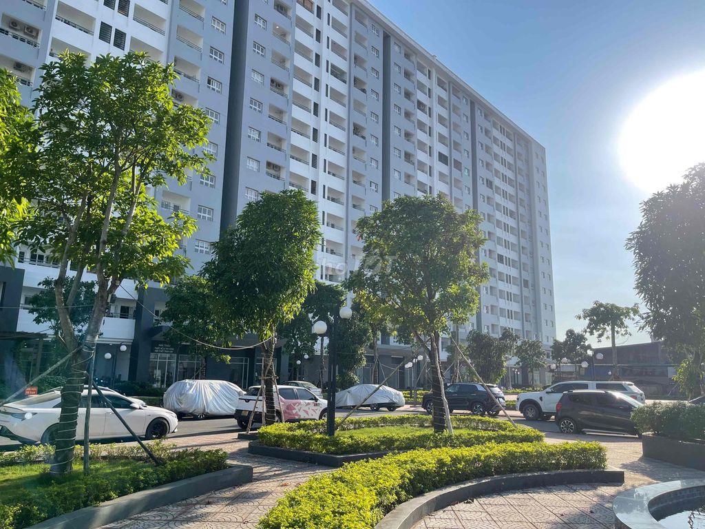 cần chuyển nhà nên để lại căn block B dãy D tầng 14 view sông
