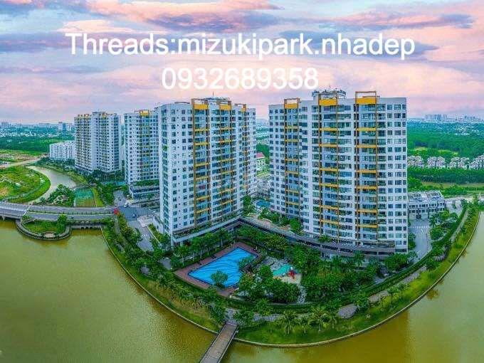 Chính chủ sẵn sổ - Căn hộ Mizuki Park 56m2 2PN hướng Đông view Q1