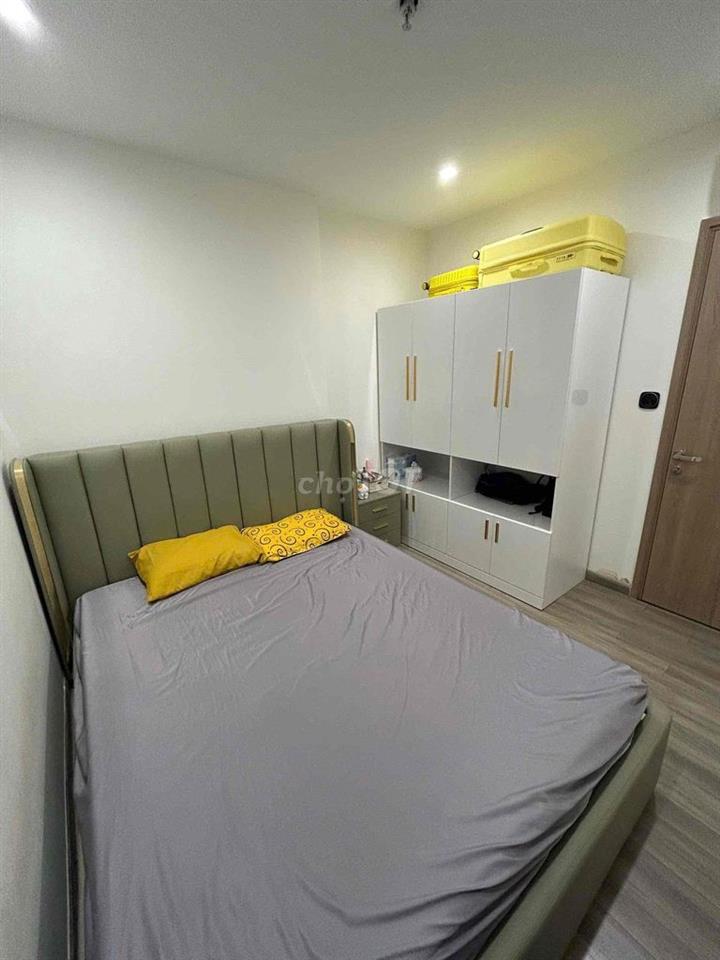 Cho thuê căn 1Pn 1wc trong căn hộ 2Pn ở vinhomes grand park