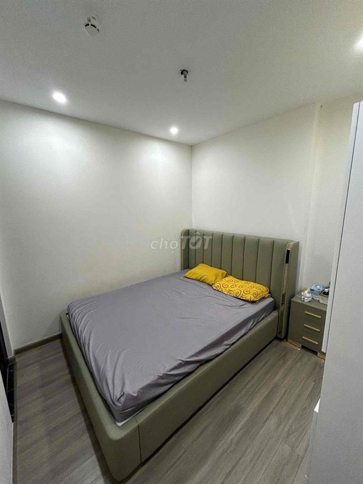 Cho thuê căn 1Pn 1wc trong căn hộ 2Pn ở vinhomes grand park