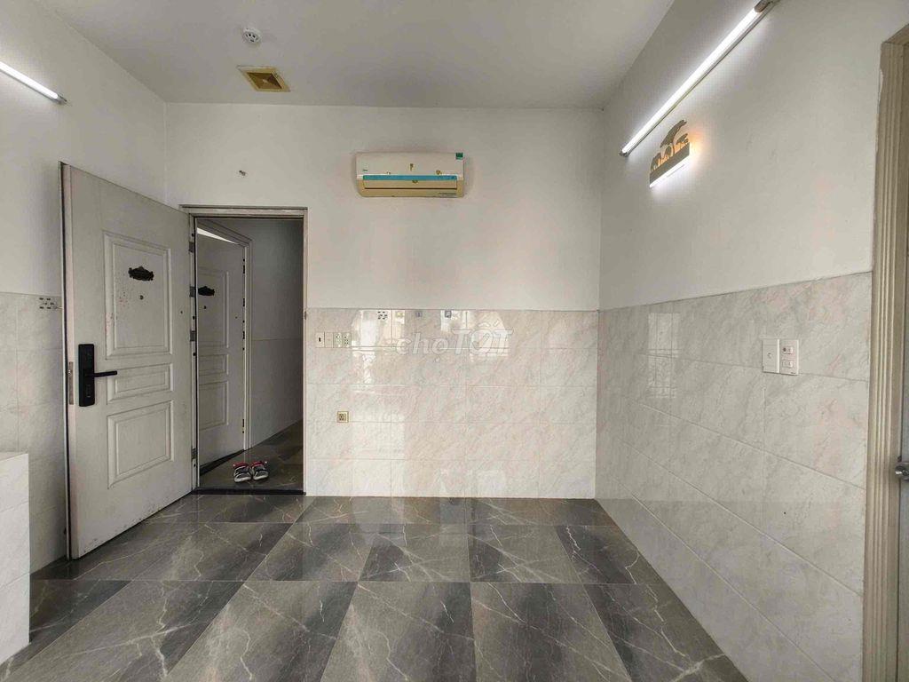 Cho thuê phòng ban công trong ảnh - Ngay bệnh viện Lê Văn Thịnh
