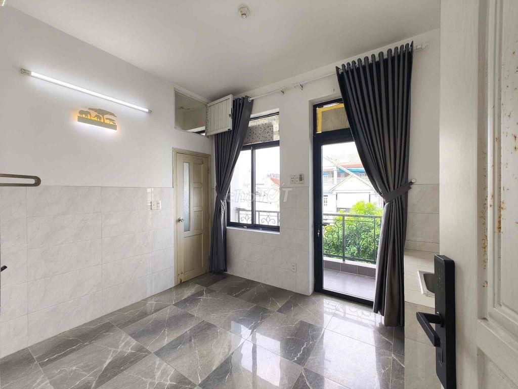 Cho thuê phòng ban công trong ảnh - Ngay bệnh viện Lê Văn Thịnh