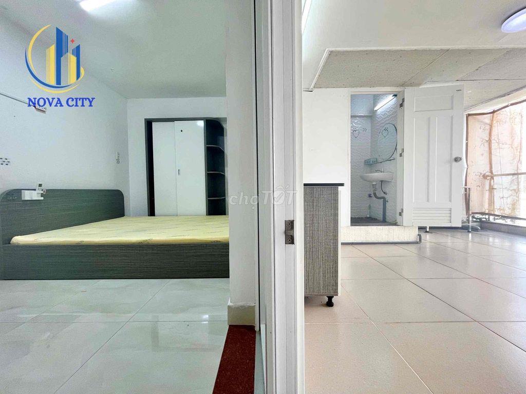 Cho thuê căn hộ ban công 1PN Ban công sân rộng