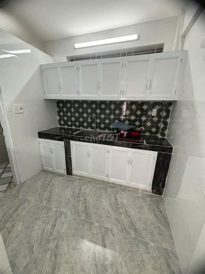 Cần bán căn hộ chung cư Cây Mai  Tầng trệt mặt tiền Đường 10m 