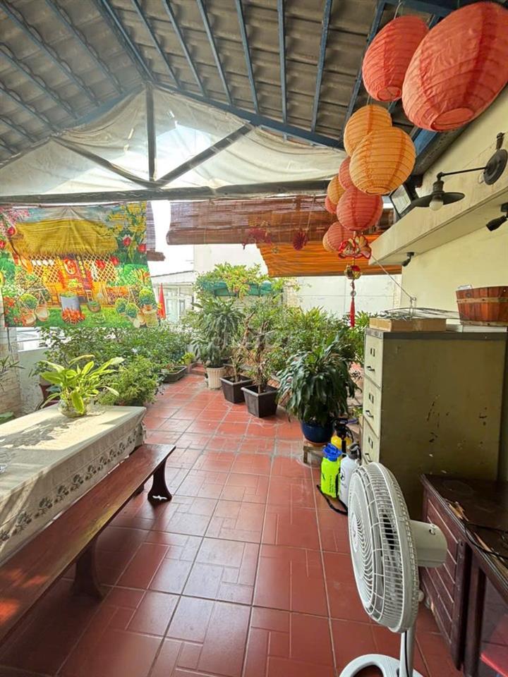 Cần bán gấp Penthouse chung cư Sky Garden 3,  Phạm Văn Nghị
