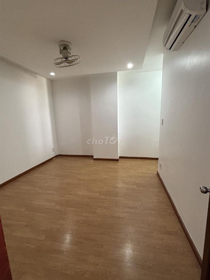 Cần cho thuê căn hộ chung cư 51 Chánh Hưng