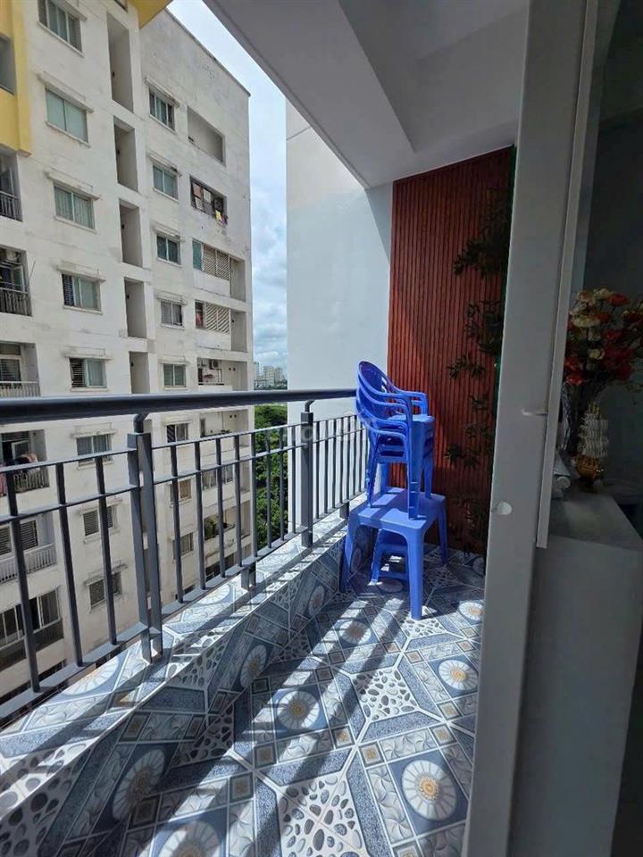 Cần bán căn hộ chung cư Phú Thọ Mặt tiền đường 