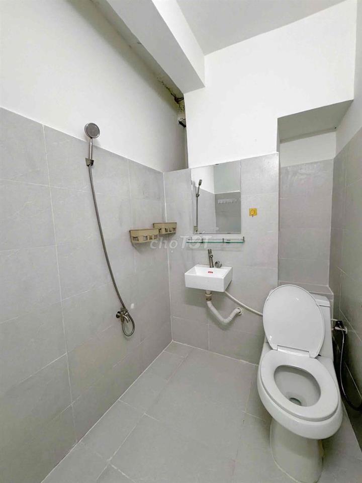 STUDIO FULL NỘI THẤT GẦN UFM ĐH LUẬT TDT RMIT