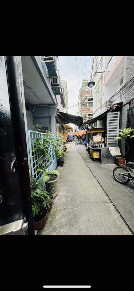 Cho thuê nhà /phòng tại quận 1 房屋出租