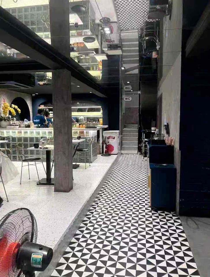 Cho thuê mặt bằng tại quận bình thạnh 店铺出租