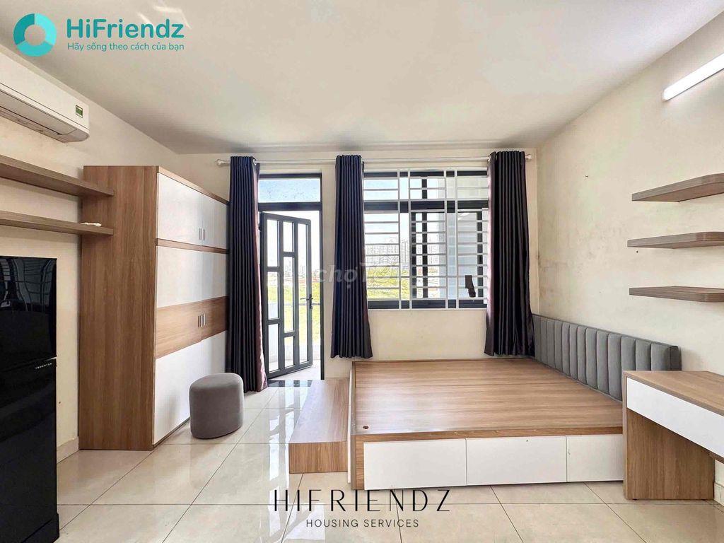 STUDIO BAN CÔNG ĐẸP KENGG GẦN ĐH VĂN HIẾN, UEH , SÁT BÊN BẾN XE Q8