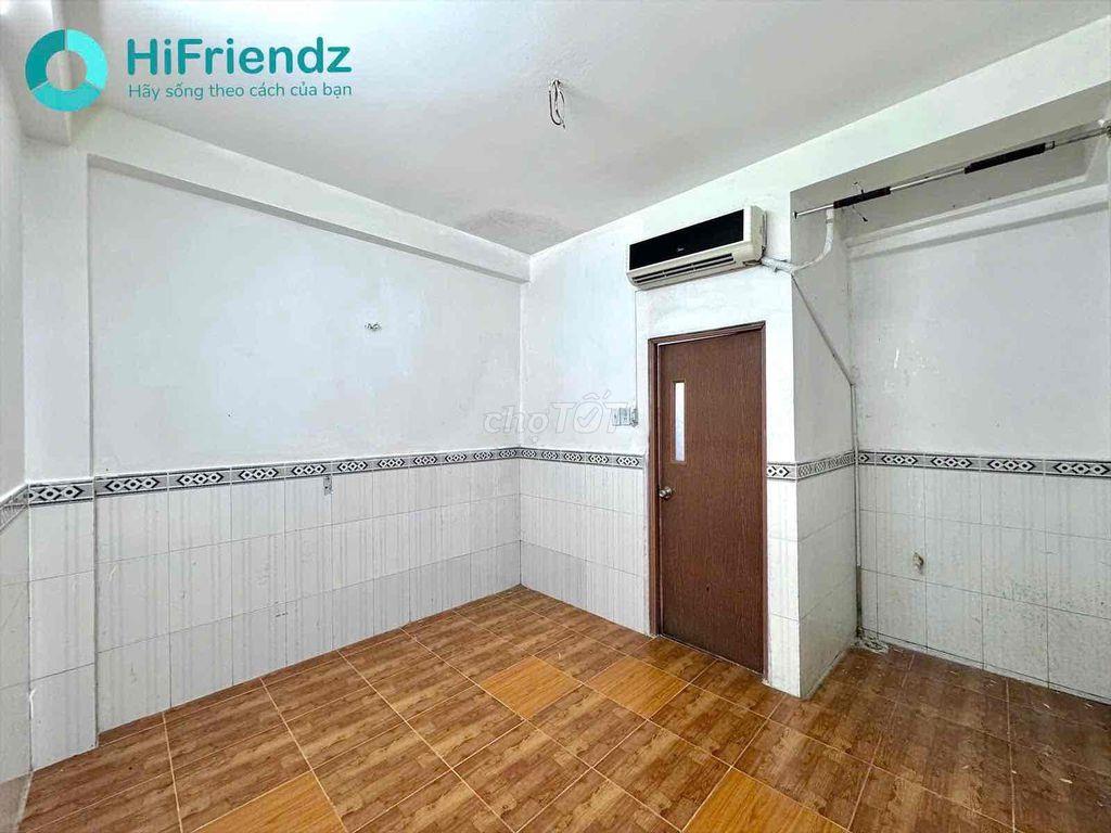 STUDIO BAN CÔNG GẦN HCMUE, SGU, MÁY LẠNH