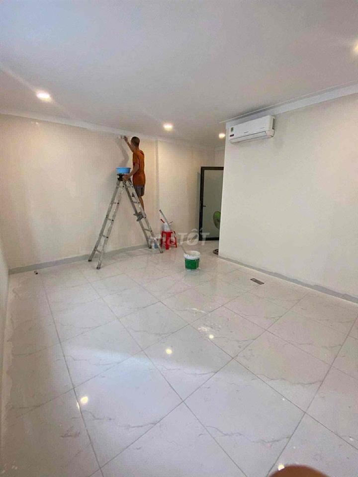 STUDIO SIÊU RỘNG CÓ BAN CÔNG, GIÁ MỀM GẦN UEH, VHU