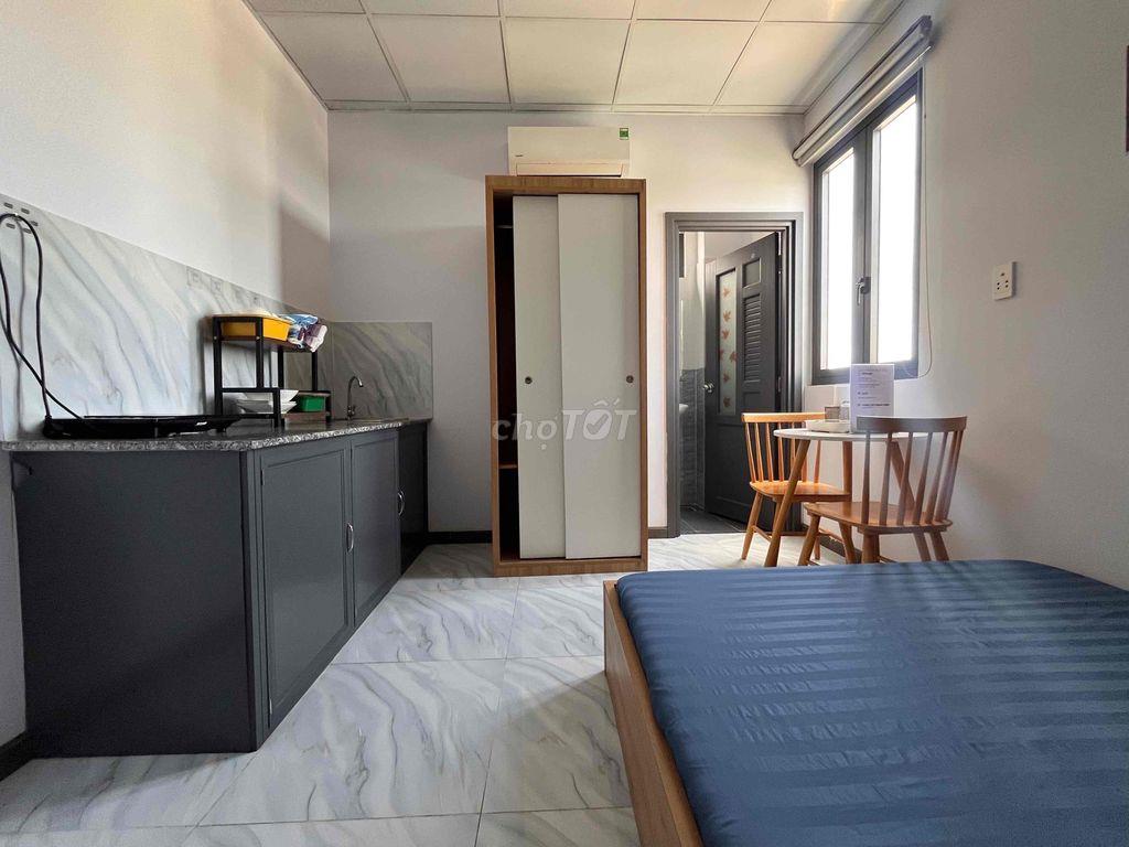 🏡STUDIO SÁT BÊN UEH, VHU THANG MÁY, HẦM XE BẢO VỆ ĐỦ TIỆN NGHI