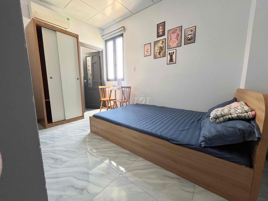 🏡STUDIO SÁT BÊN UEH, VHU THANG MÁY, HẦM XE BẢO VỆ ĐỦ TIỆN NGHI