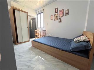 🏡STUDIO SÁT BÊN UEH, VHU THANG MÁY, HẦM XE BẢO VỆ ĐỦ TIỆN NGHI