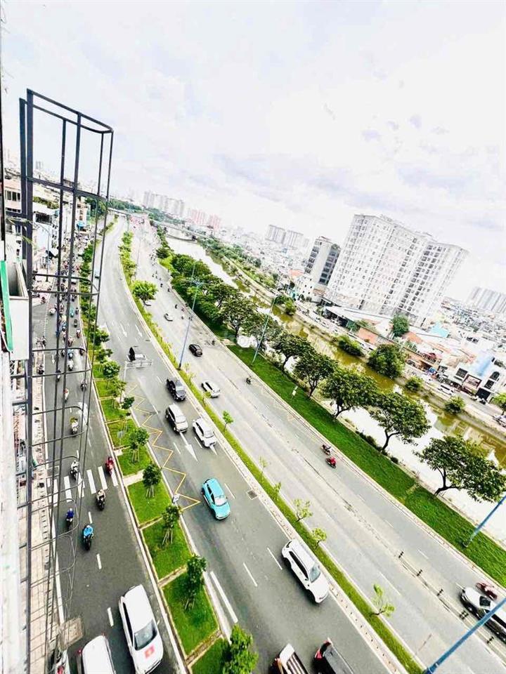 CHO THUÊ PHÒNG BAN CÔNG / CỬA SỔ - FULL NỘI THẤT THANG MÁY