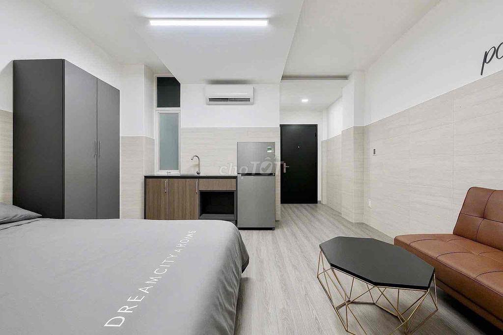 STUDIO BAN CÔNG FULL NỘI THẤT THANG MÁY GẦN ĐH Y DƯỢC Q6