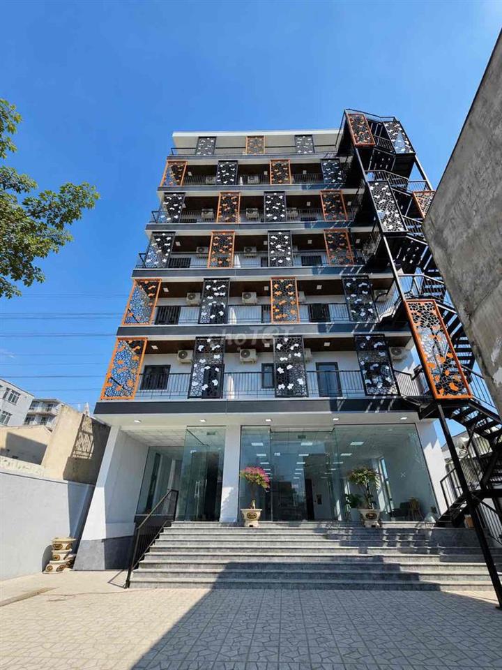 1PN TÁCH BẾP / STUDIO FULL NT GẦN BẾN XE Q8 THANG MÁY HẦM XE