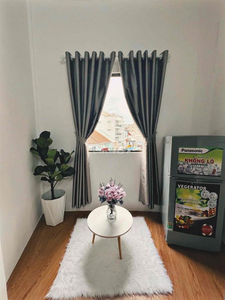 STUDIO BAN CÔNG FULL NỘI THẤT – GẦN ĐẠI HỌC Y DƯỢC