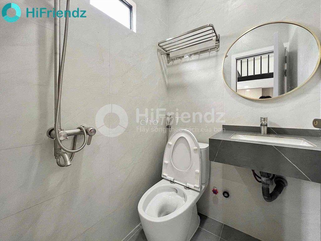 DUPLEX CỬA SỔ TRỜI – THANG MÁY