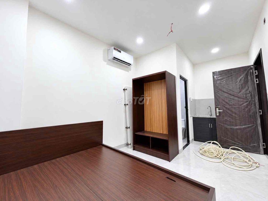 KHAI TRƯƠNG PHÒNG STUDIO MỚI 100% PHAN HUY ÍCH – THANG MÁY HẦM XE