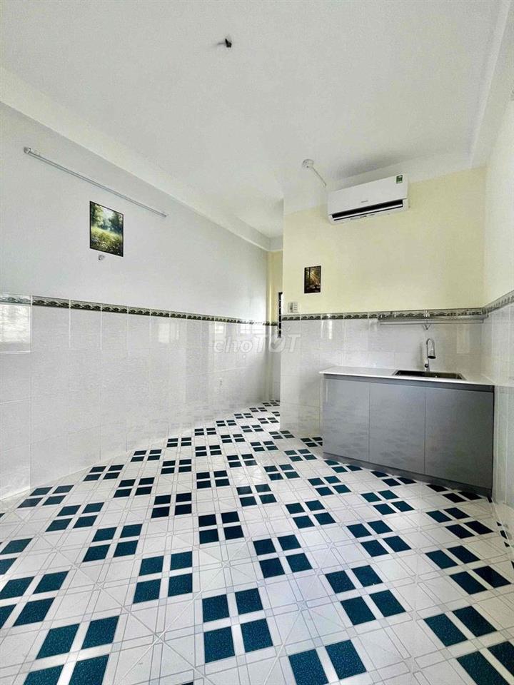 Phòng Full Nội Thất Nguyễn Thị Tần – Có Máy Lạnh, Tủ Lạnh – Ở Ngay