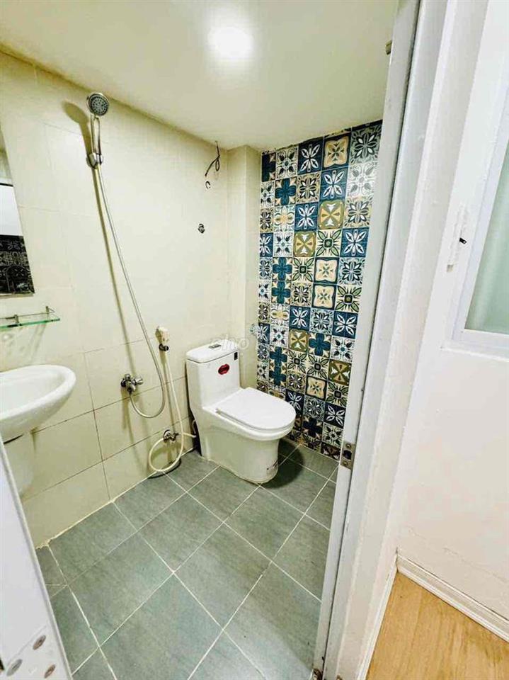 Phòng siêu đẹp ngay Âu Dương Lân 4tr5 có gác có cửa sổ thoáng Full NT