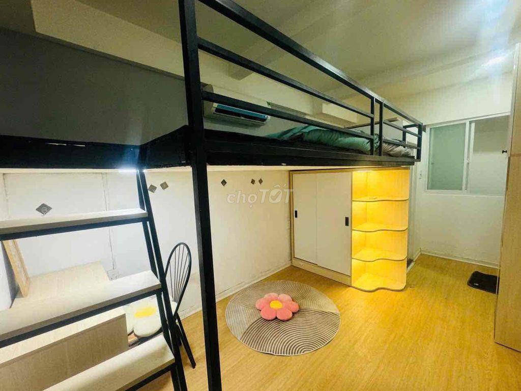 Phòng siêu đẹp ngay Âu Dương Lân 4tr5 có gác có cửa sổ thoáng Full NT