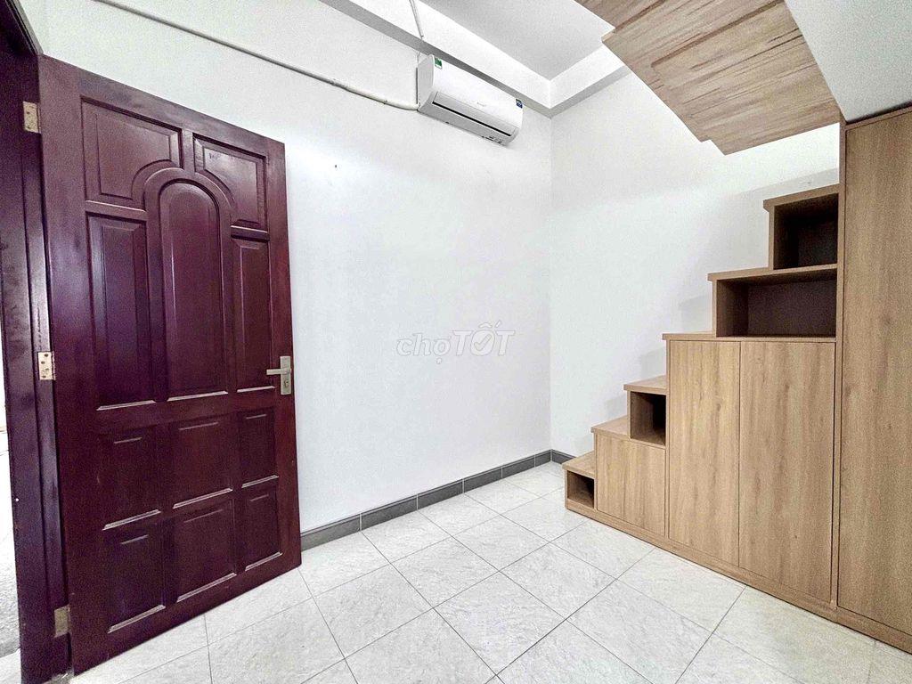 Phòng cho thuê ngay Phạm Thế Hiển P7 Q8 giá 4tr duplex