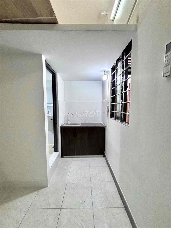 Phòng cho thuê ngay Phạm Thế Hiển P7 Q8 giá 4tr duplex