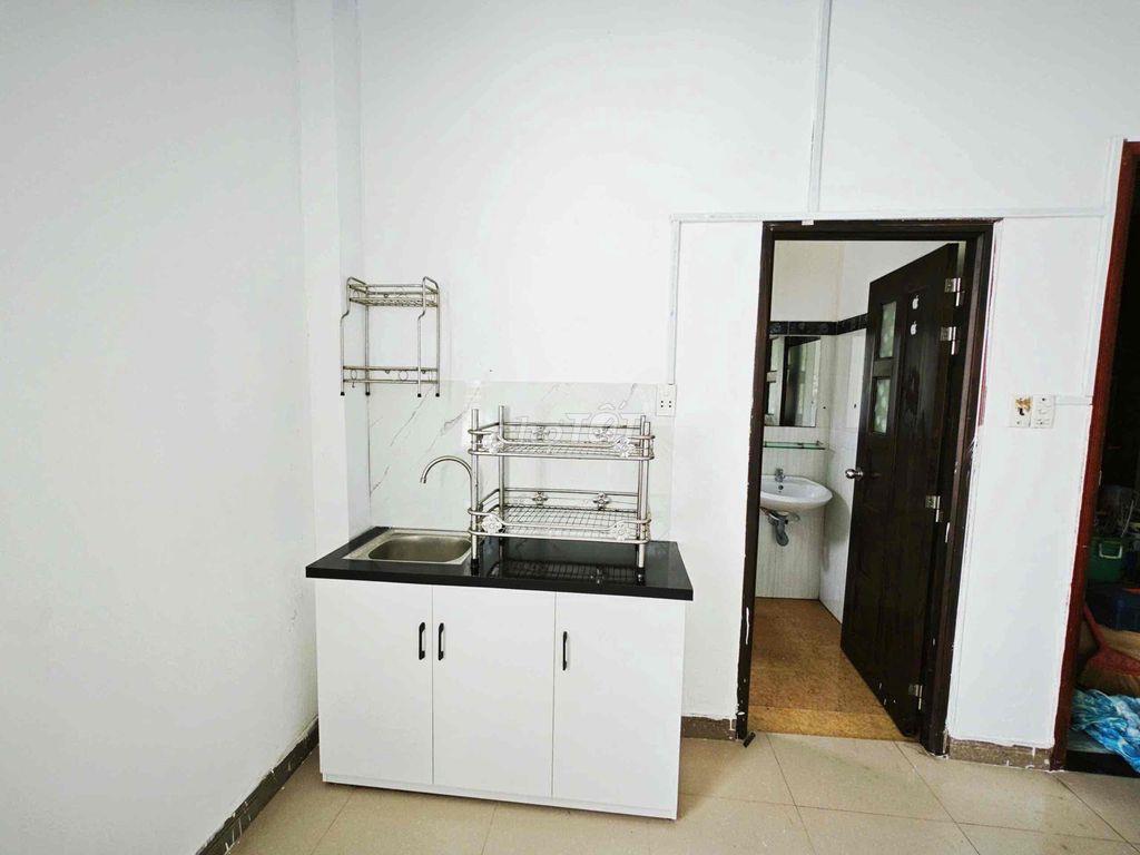 CHO THUÊ PHÒNG FULL NỘI THẤT – TẠ QUANG BỬU, P4, Q8
