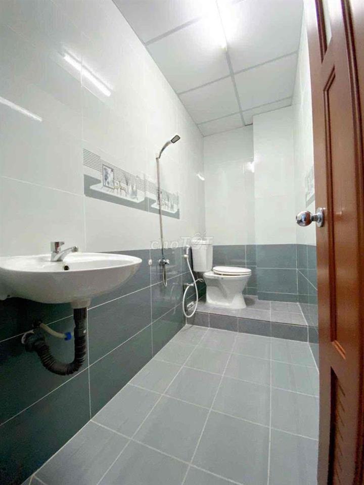 STUDIO BAN CÔNG 30M² PHẠM THẾ HIỂN Q8 – FULL NỘI THẤT – GIÁ 4,5 TRIỆU
