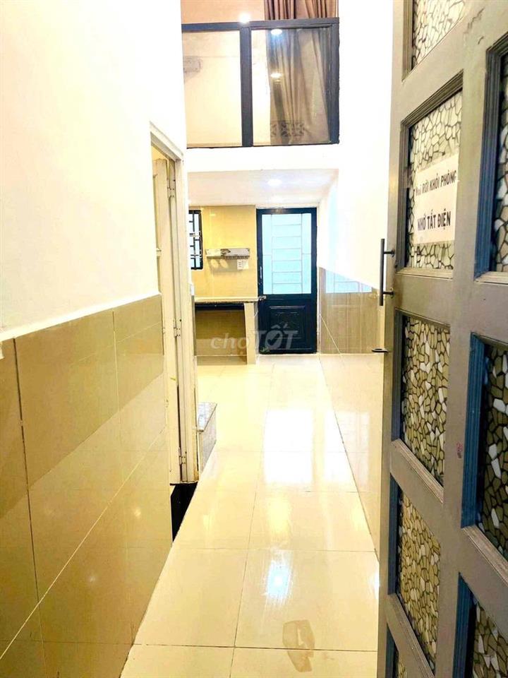 PHÒNG TRỌ CÓ GÁC GIÁ 5TR9 NGAY – SẠCH SẼ, THOÁNG MÁT – Ở LIỀN