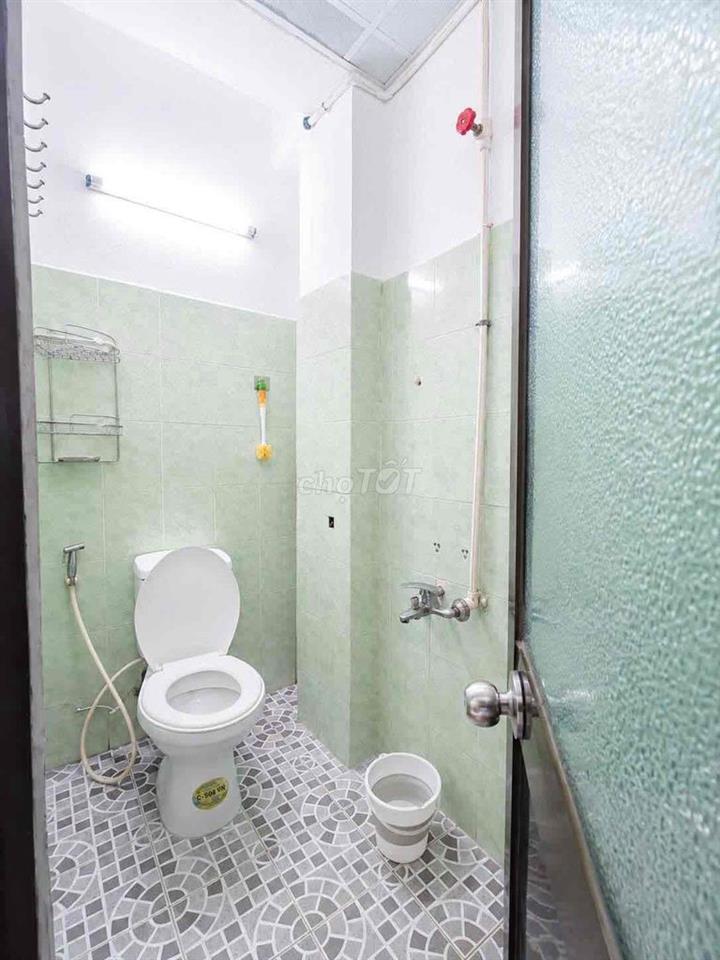 Cho thuê phòng trọ 3tr giá rẻ – Hoàng Ngân, P.16, Quận 8