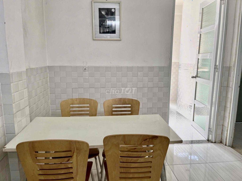 Căn hộ 1 PN tách bếp – QL50, P6, Q8 – Giá 5 triệu FULL nội thất