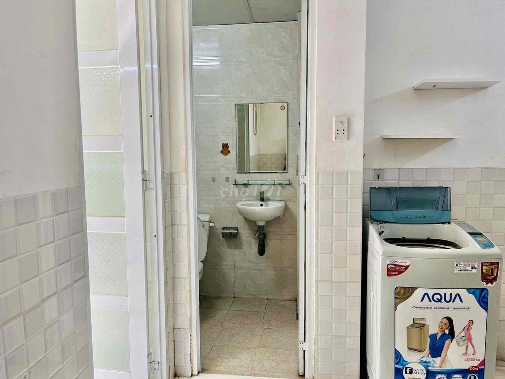 Căn hộ 1 PN tách bếp – QL50, P6, Q8 – Giá 5 triệu FULL nội thất